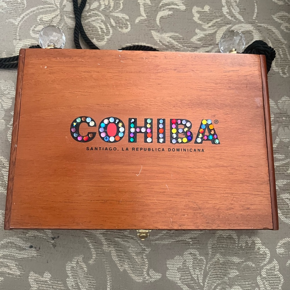 COHIBA 25 ROBUSTOS Empty Wooden Cigar Box .